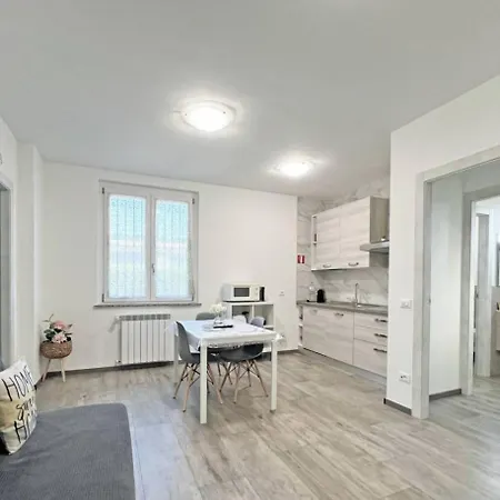 1 Apartment