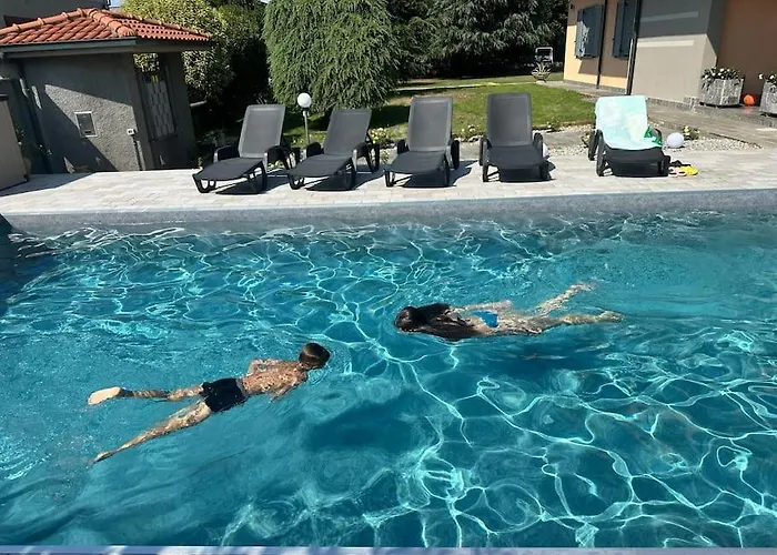 Apartament 1 *