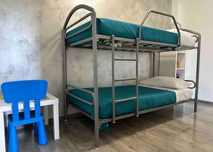 Apartament 1 *